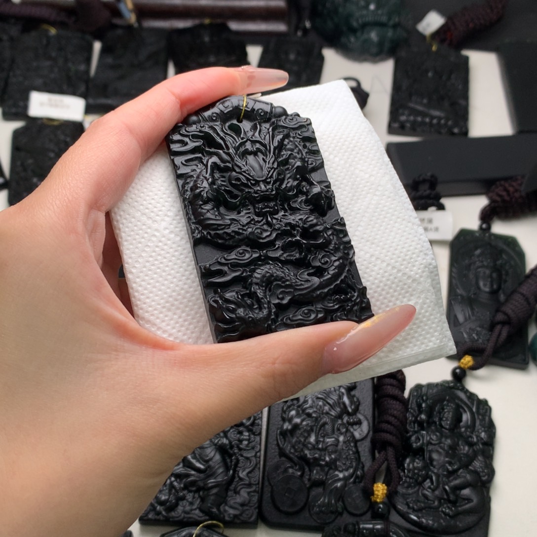 蓝***色天然a货钢琴黑挂件