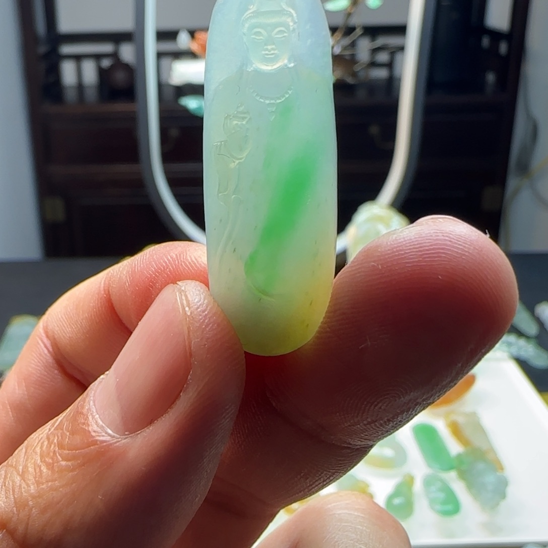 定制翡翠未镶嵌L*e翡翠