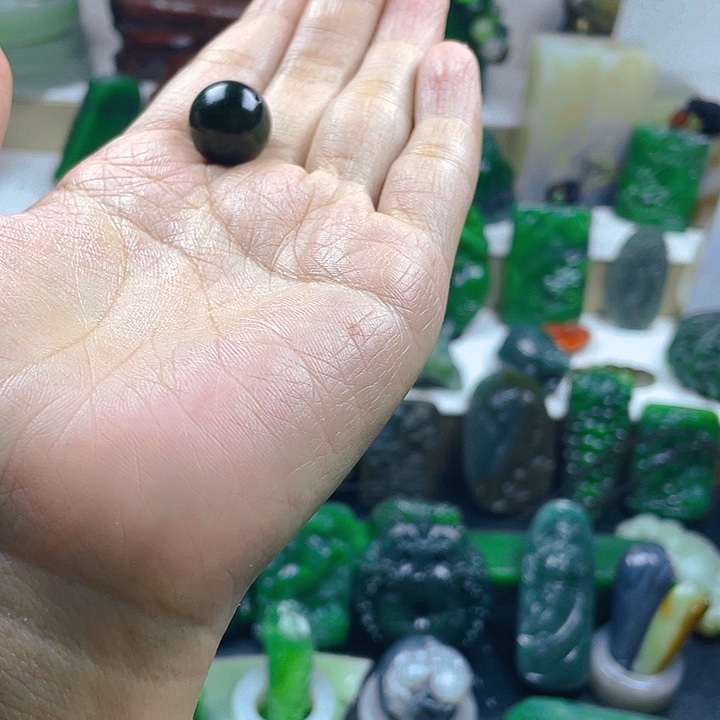 未镶嵌和田玉珠宝半成品