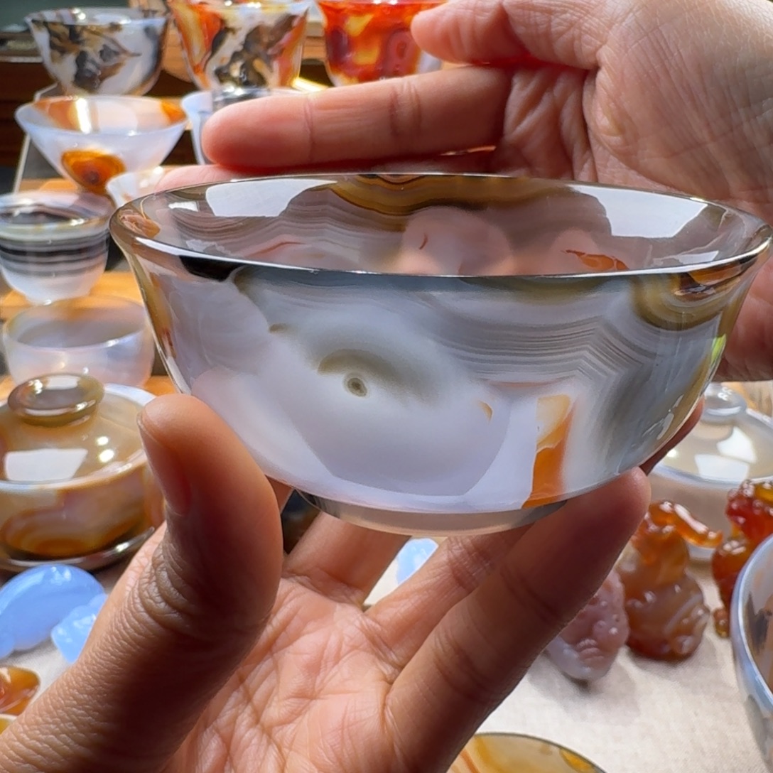 珍***下玛瑙/玉髓未镶嵌玛瑙茶杯