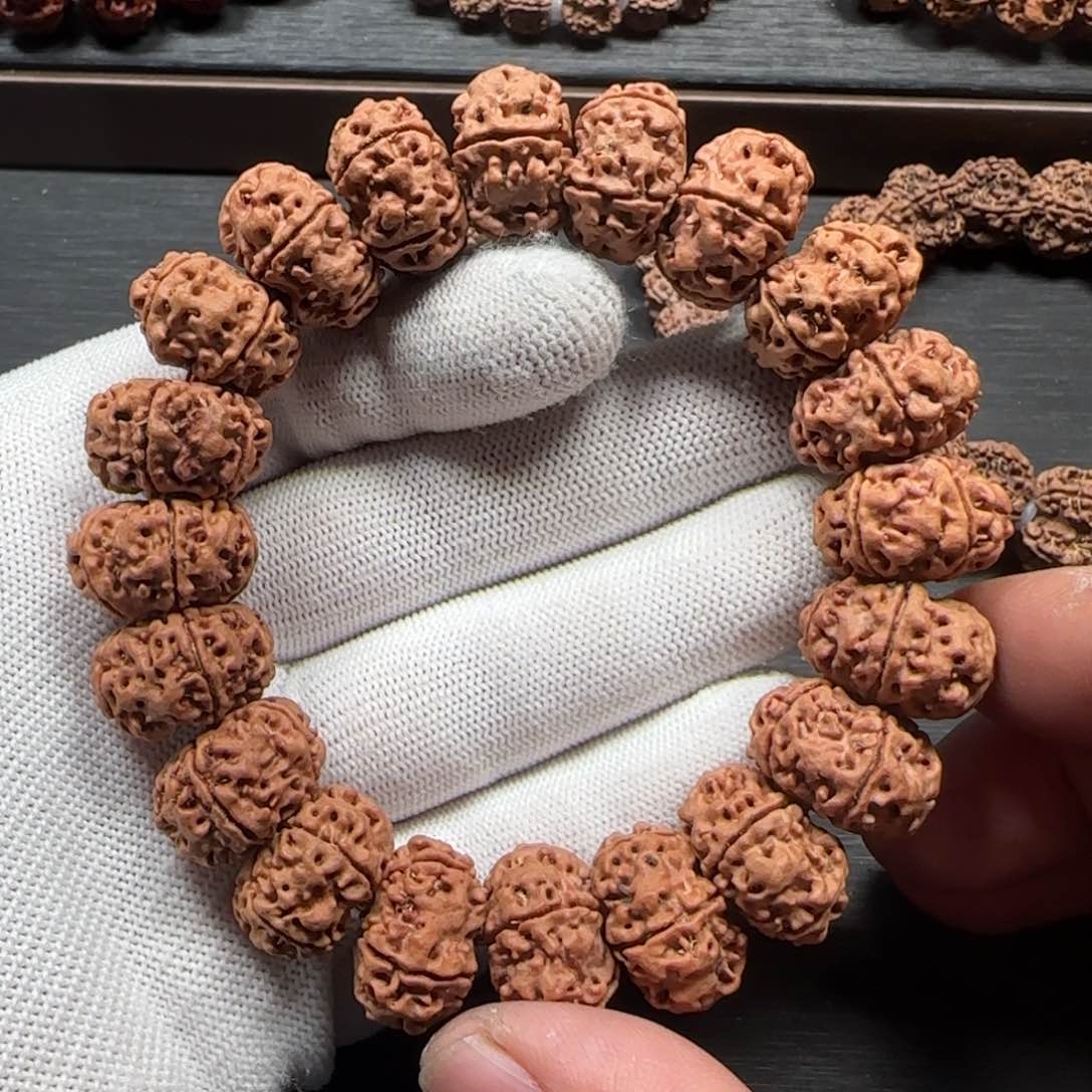 金刚菩提手串19mm天然纽扣（扇面）