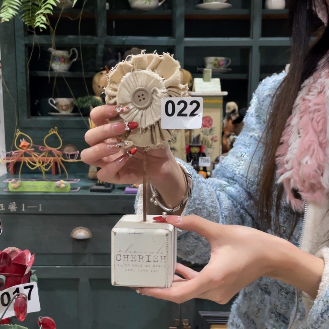 圣诞月福利老货玩具中古风默认微瑕损米