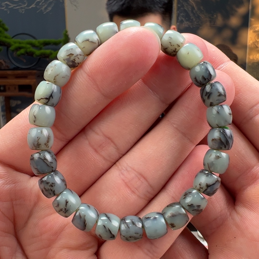 手串未镶嵌和田玉卡8mm