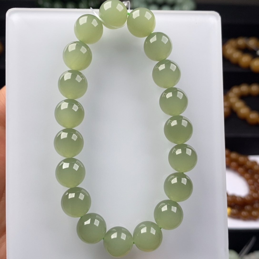 和田玉手串未镶嵌