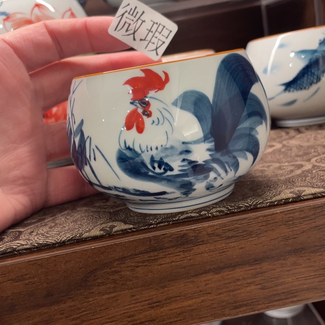 釉下手绘茶具微瑕