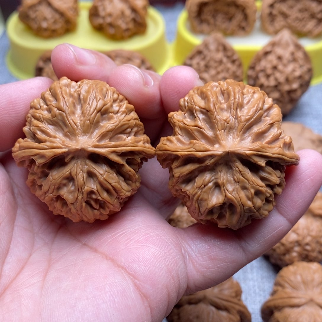 文玩核桃把件41全品苹果园红皮