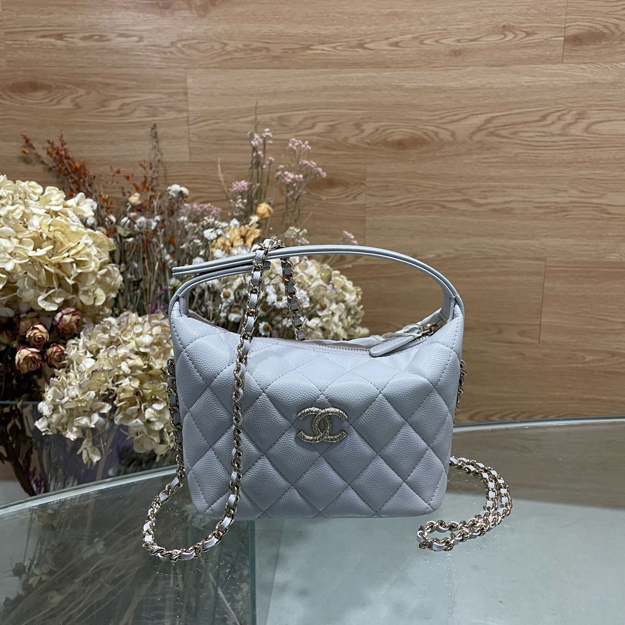 未使用 Chanel/香奈儿 Chanel浮雕扣饭盒包 牛皮 NE5103130