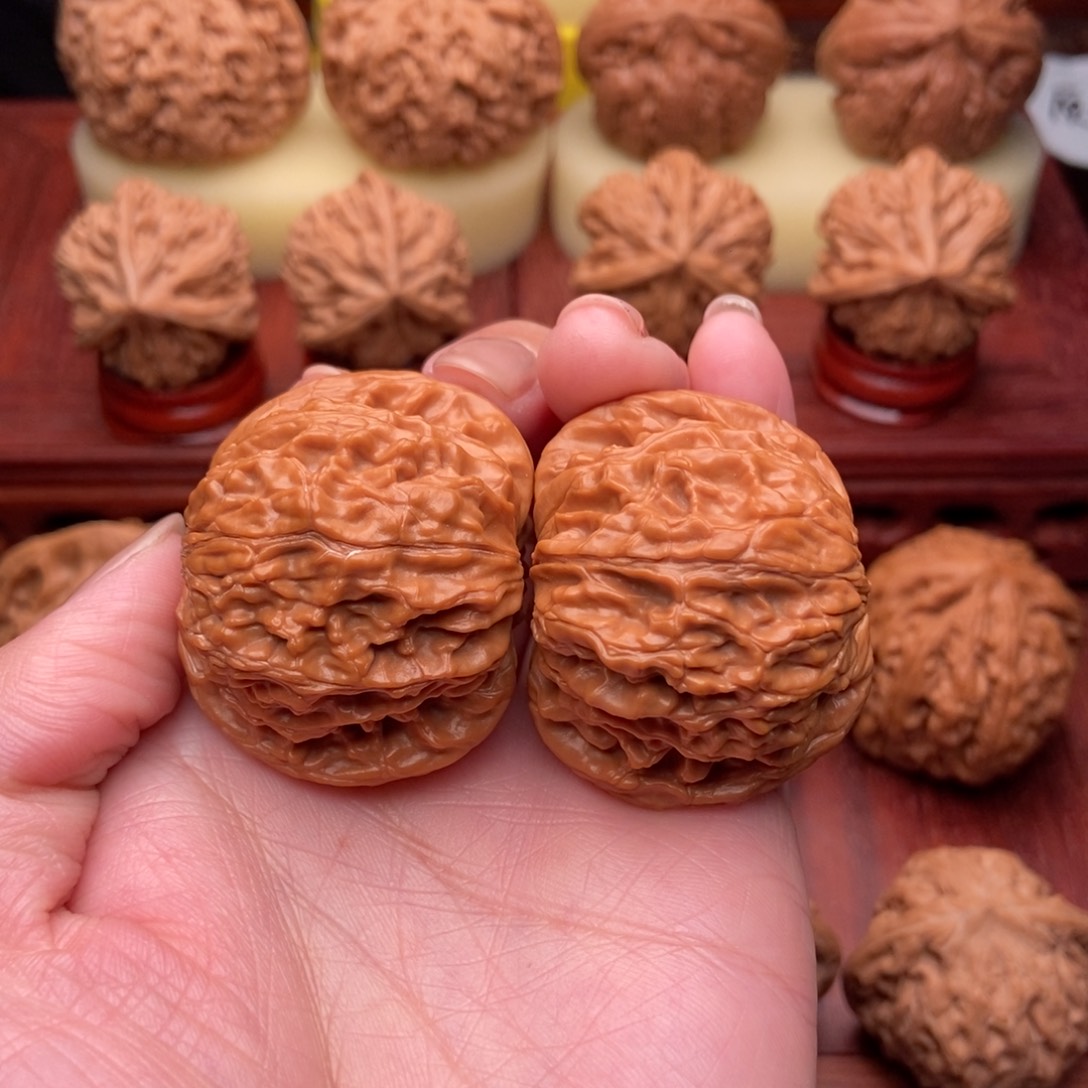 桃核把件明***天山地磨盘41