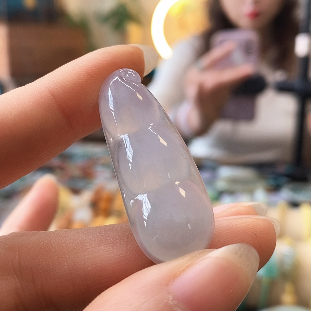 翡翠颈饰未镶嵌翡翠挂件