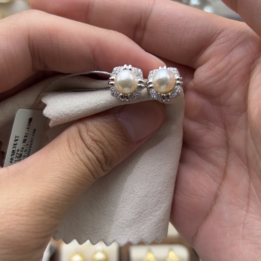 银S925镶嵌耳饰海水珍珠7.2mm正圆海水Ak四方耳钉