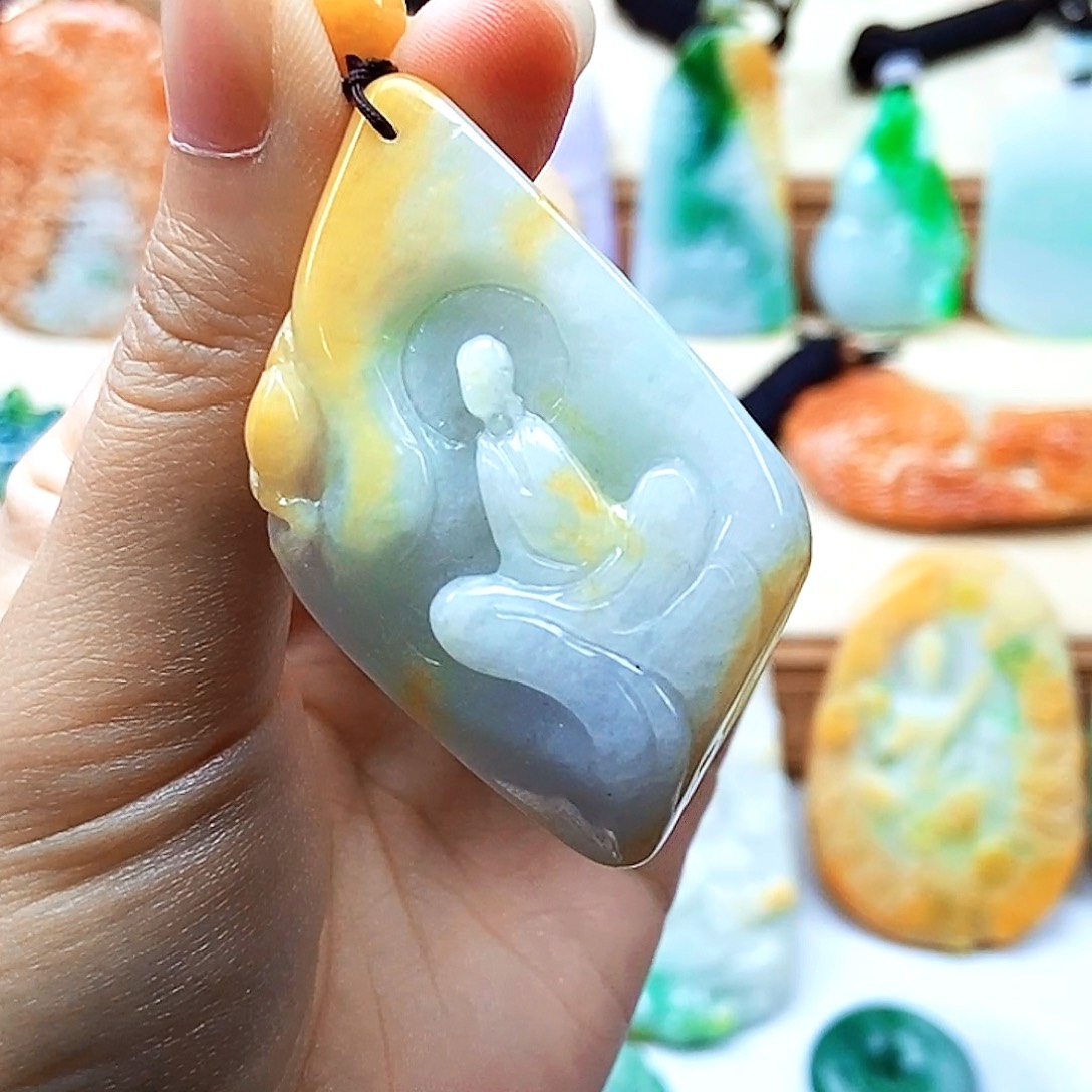 定制翡翠未镶嵌翡翠