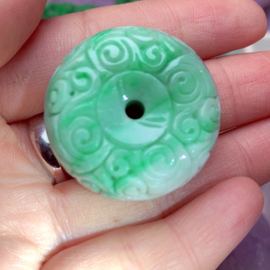 翡翠吊坠(不含链)未镶嵌