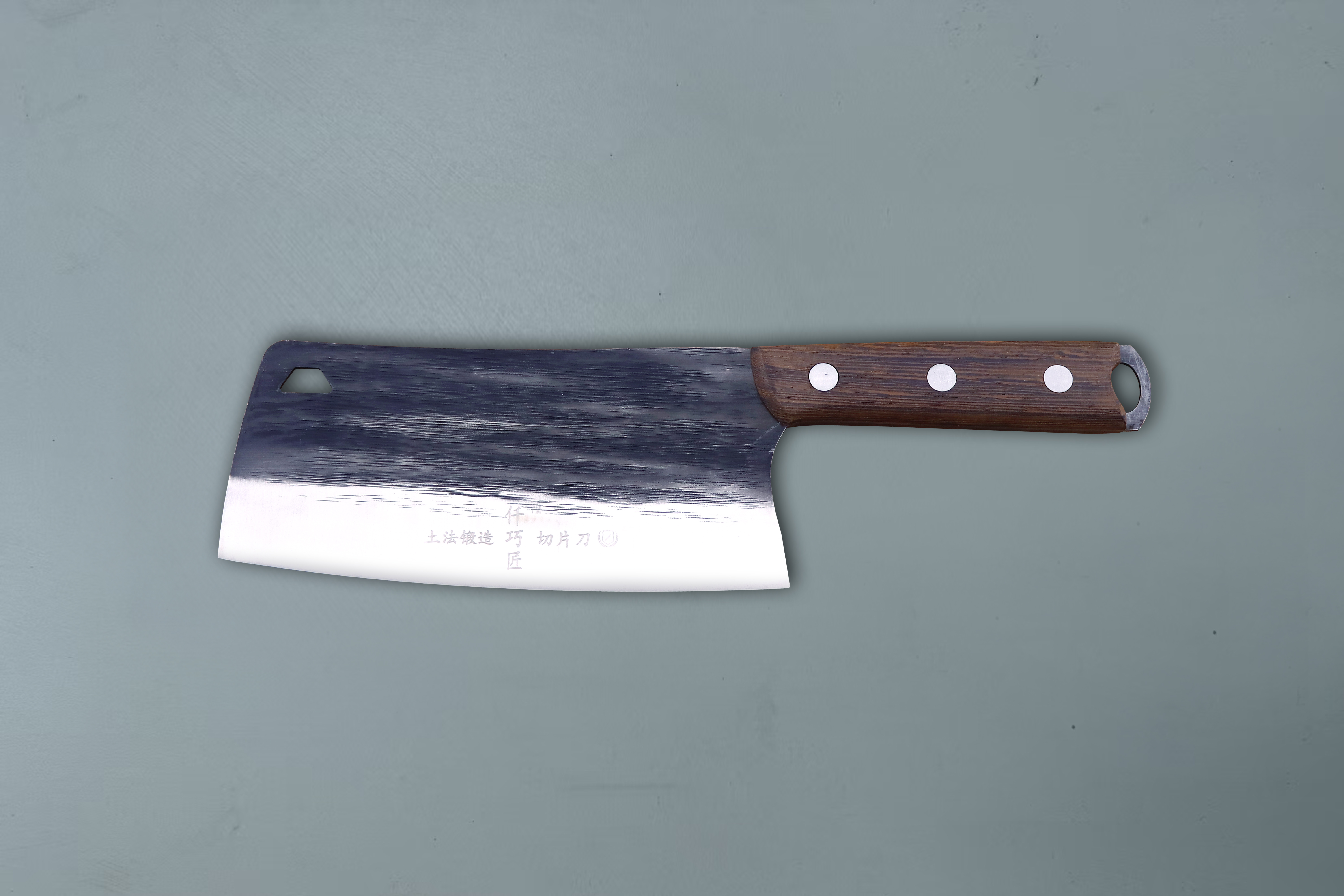 5Cr15钼钒钢古法手工锻打6两女式切片刀
