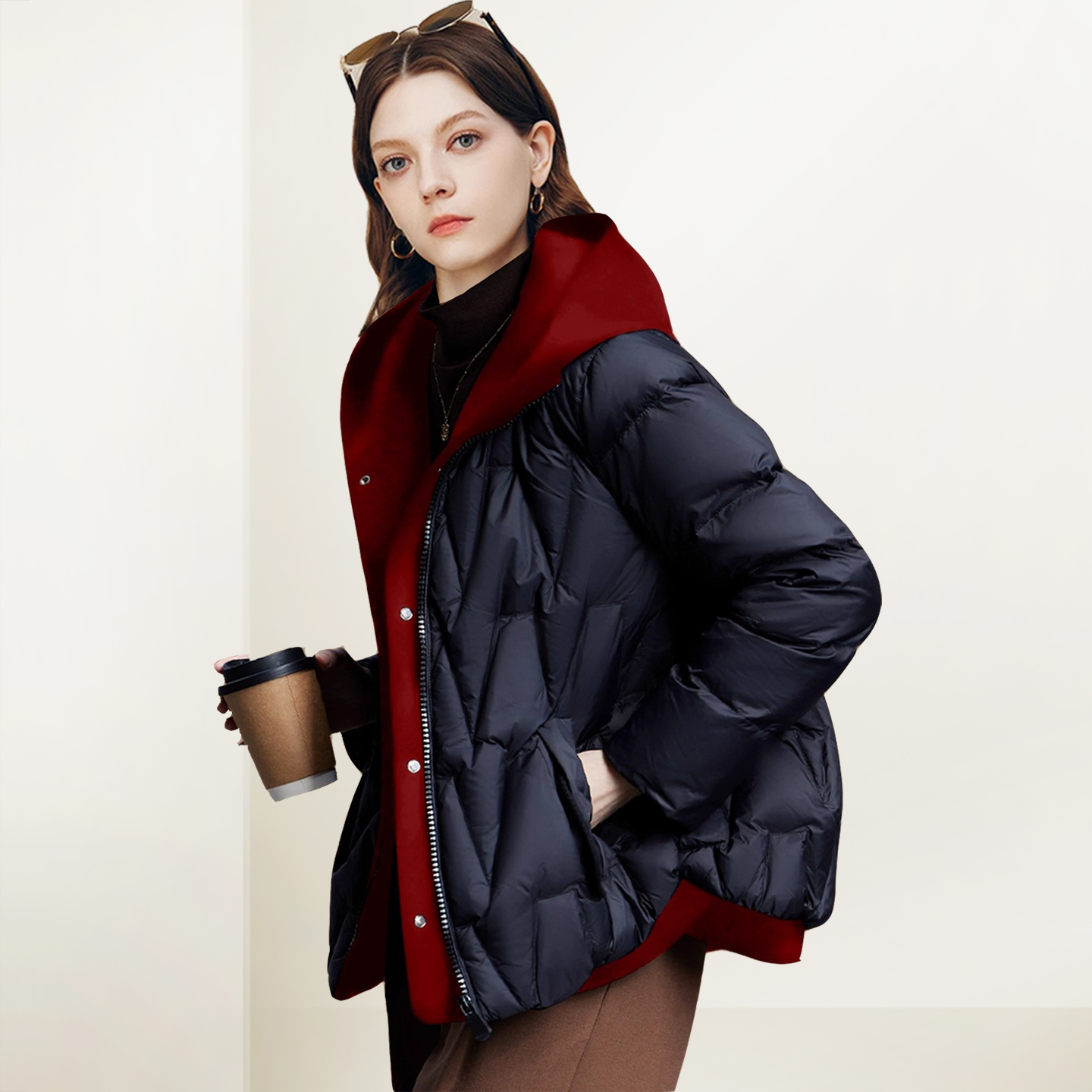 QOOEL时尚白鸭绒连帽保暖羽绒服女2025冬季厚款减龄洋气短款外套