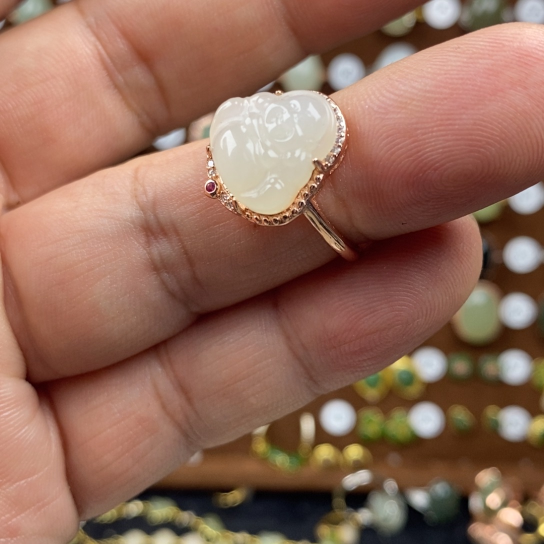 和田玉（白玉）戒指合金