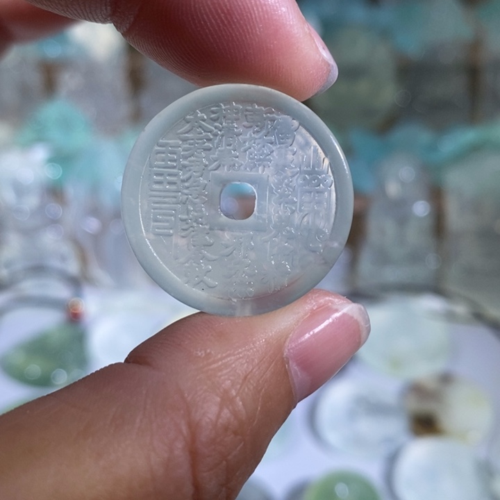 岫玉吊坠未镶嵌吊坠