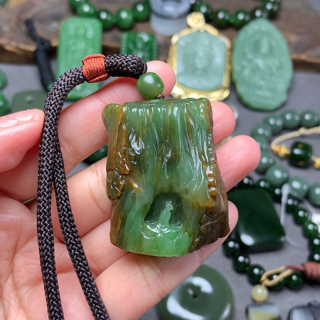 和田玉把件未镶嵌踏**途