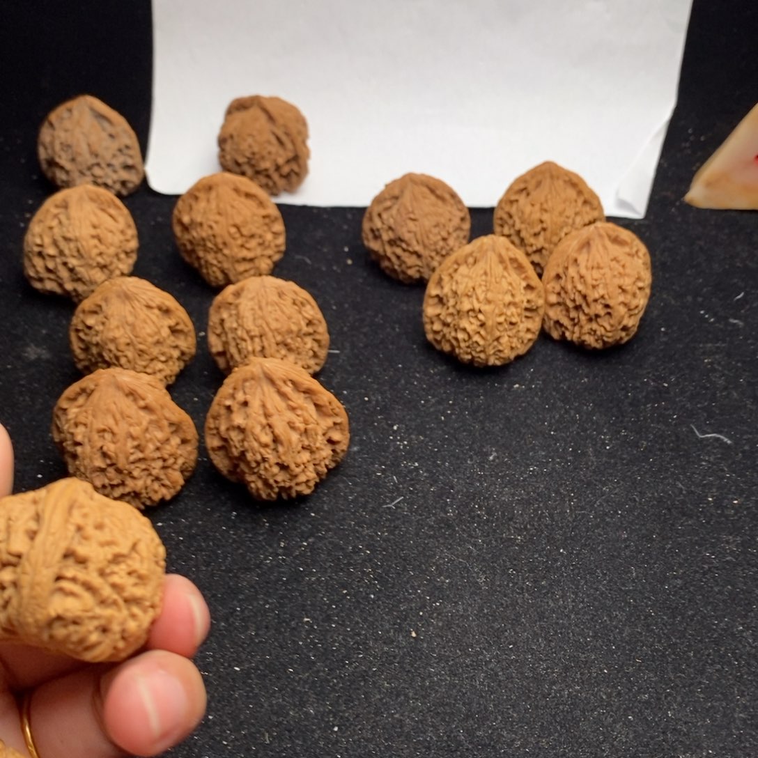 桃核吊坠仅****已南疆石涿鹿