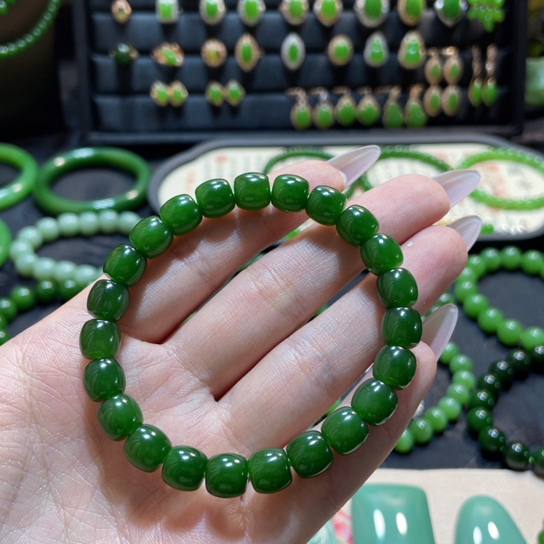 手链未镶嵌和田玉G****k碧玉辣阳绿