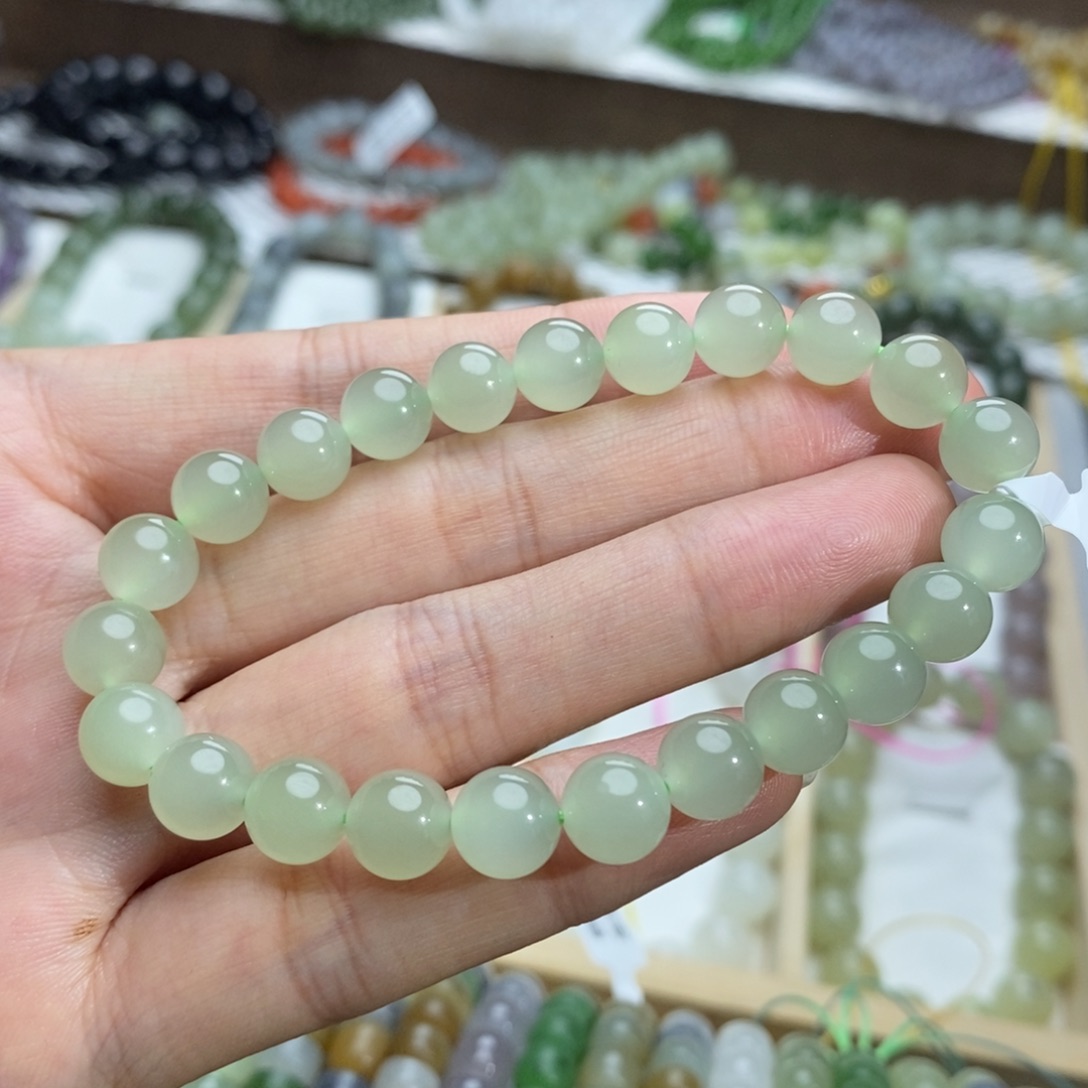 和田玉手链未镶嵌8mm高冰浅晴水荧光微猫圆珠