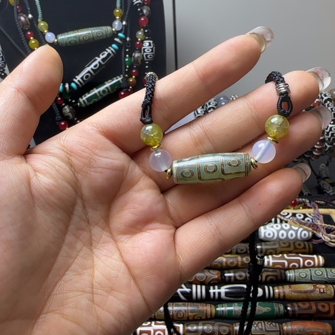 玛瑙/玉髓合金颈饰