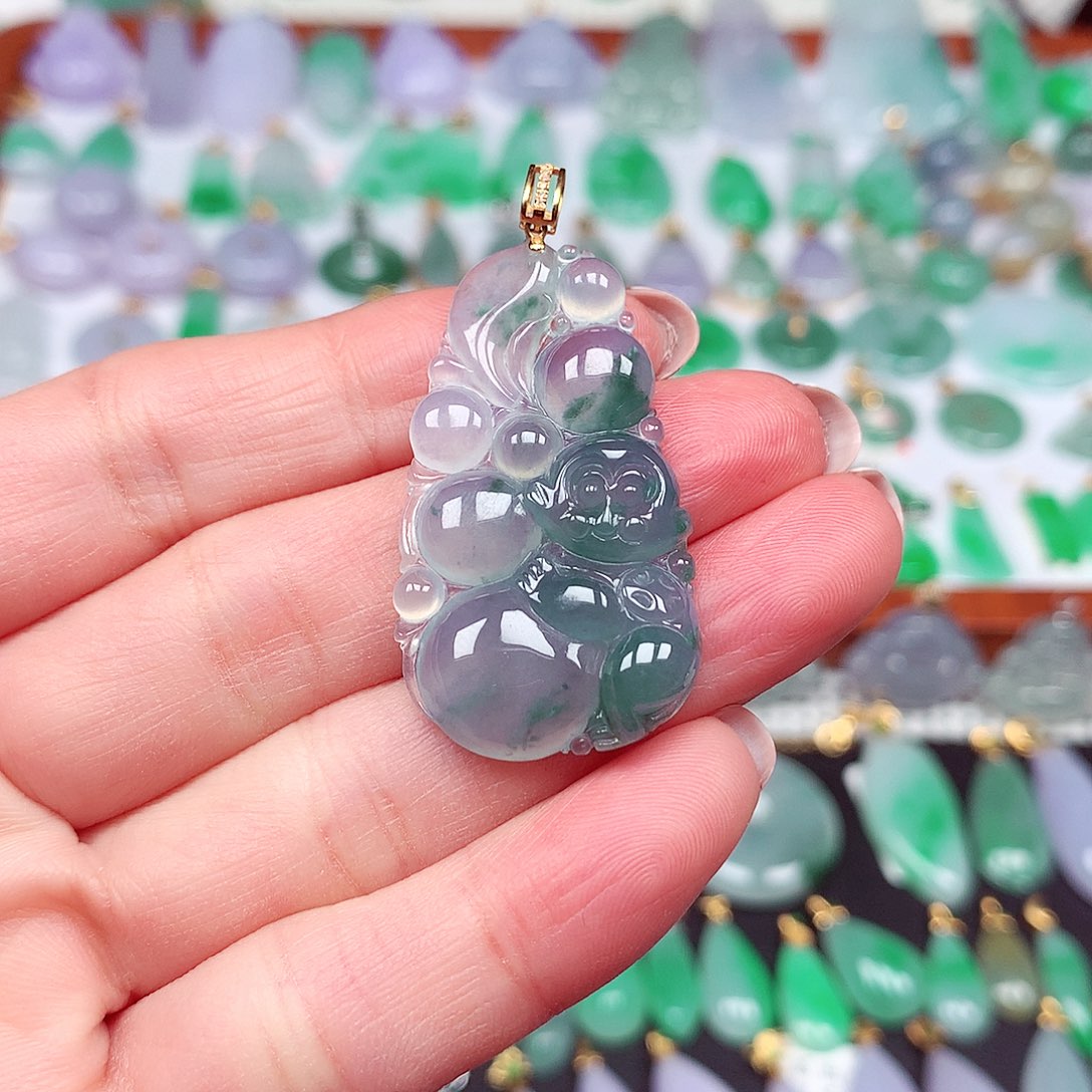 翡翠颈饰18K金镶嵌天然翡翠A货