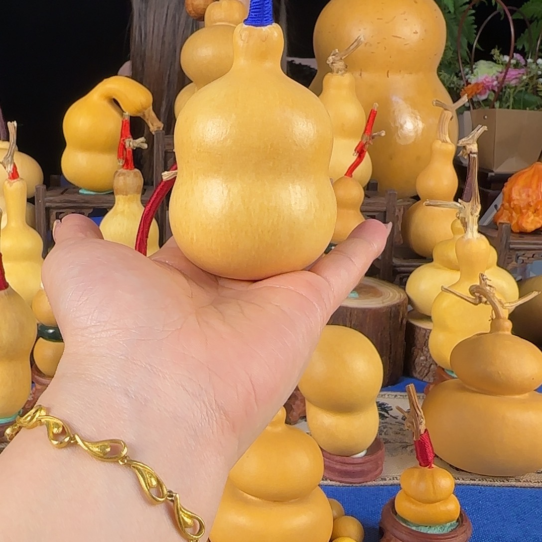 陈***福大叶紫檀（黑酸枝木类）