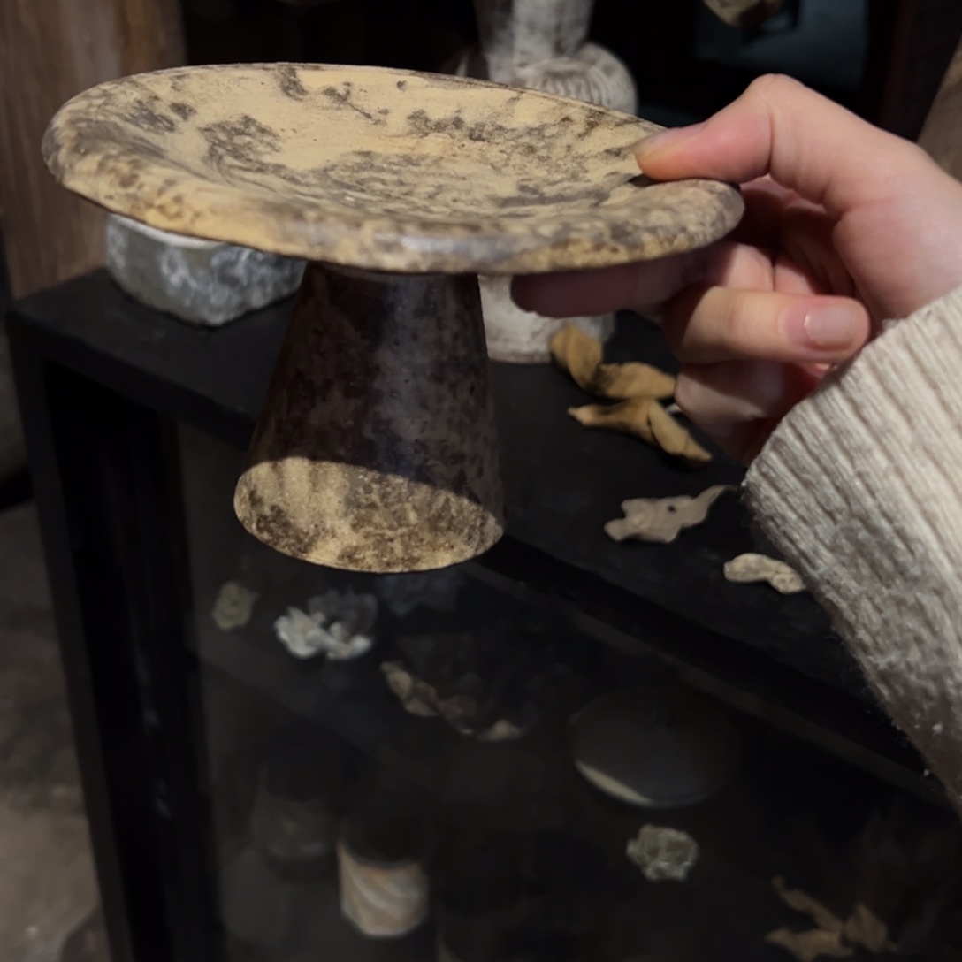 陶瓷。     陶瓷。    