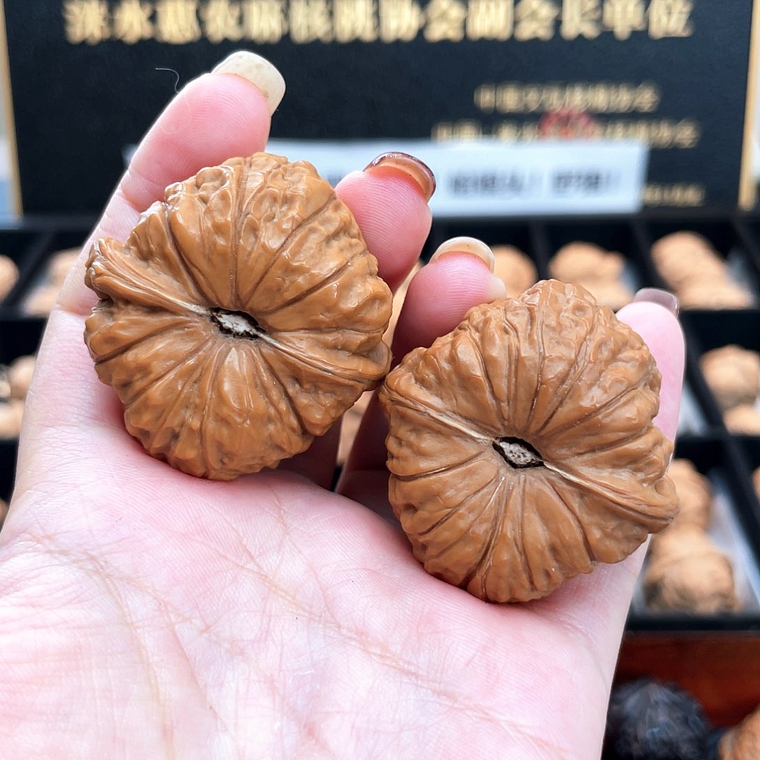 把件文玩核桃40福利对，一字凹底➕对歪不退不换！4009