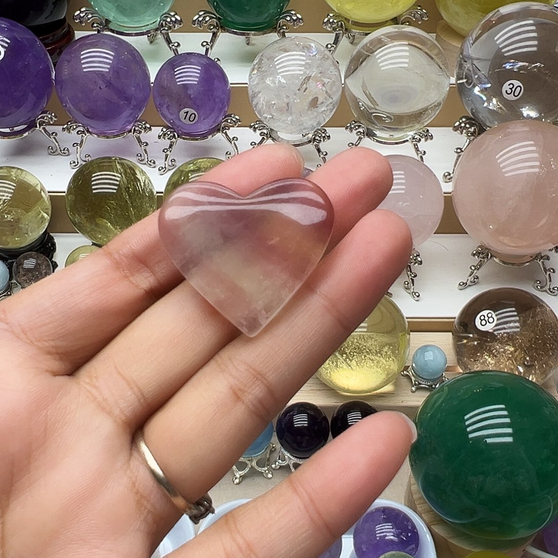 未镶嵌珠宝半成品水晶