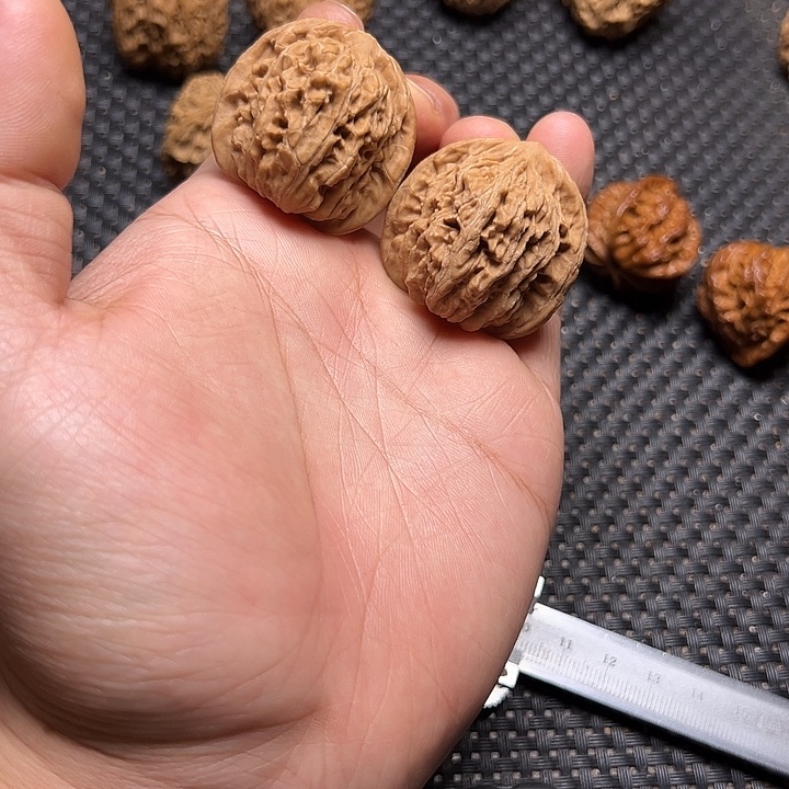 文玩核桃吊坠四座楼