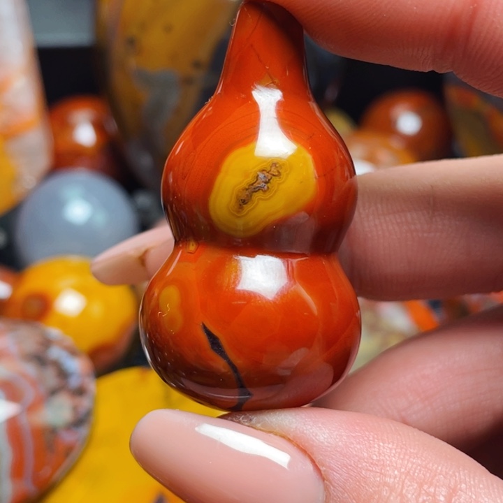 玛瑙/玉髓战国红玛瑙挂件未镶嵌