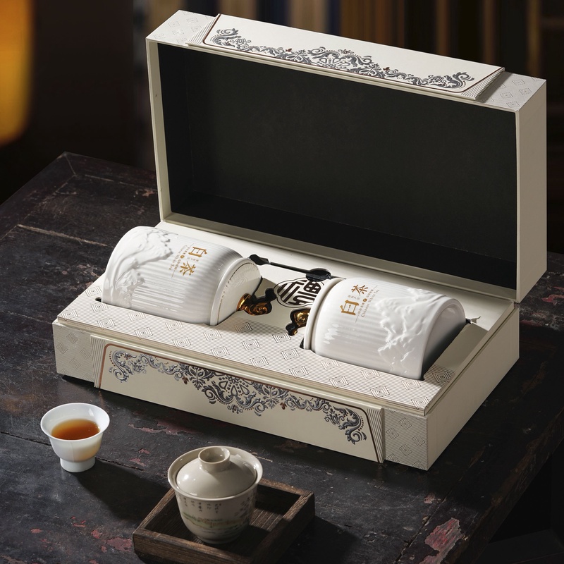 【顺丰送达】春华秋实精美双陶瓷装  白毫银针 送礼盒礼袋