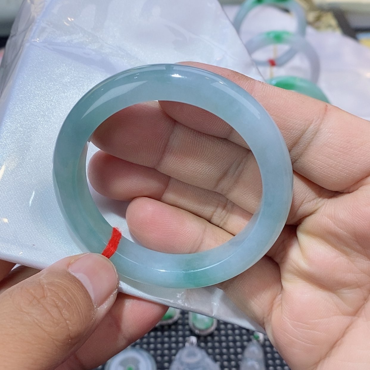 【闪购商品】翡翠手镯未镶嵌翡翠手镯