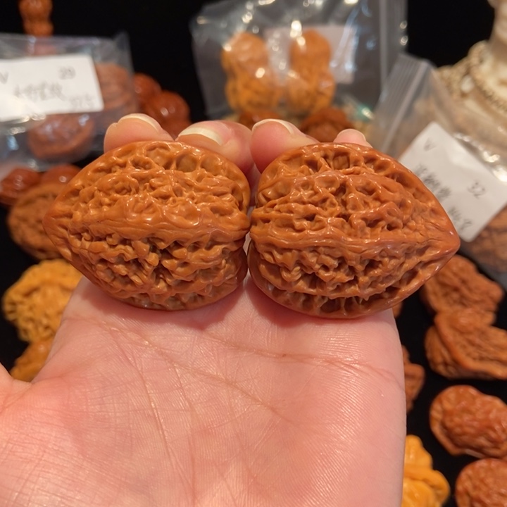 文玩核桃把件37一代核尊