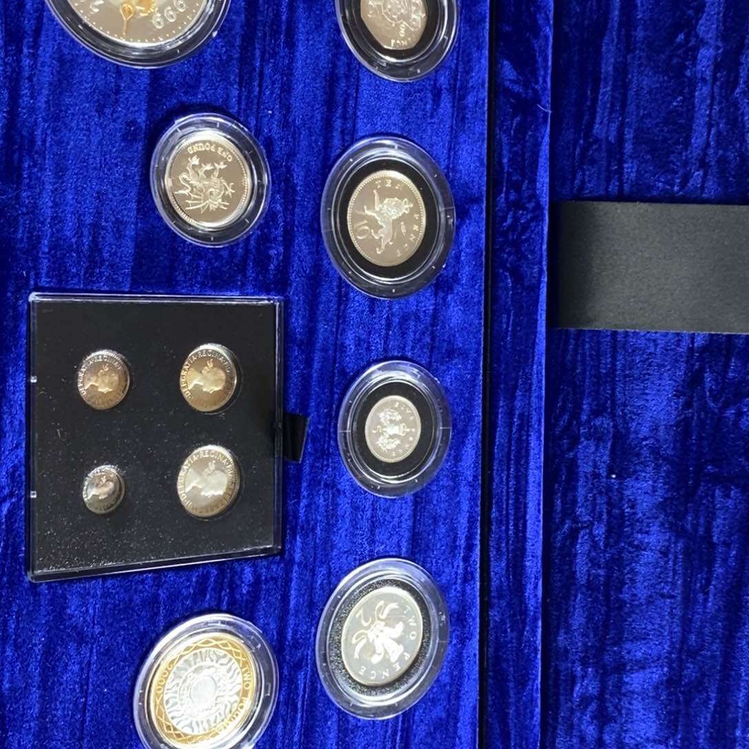 银Ag900英国伊丽莎白套装银币