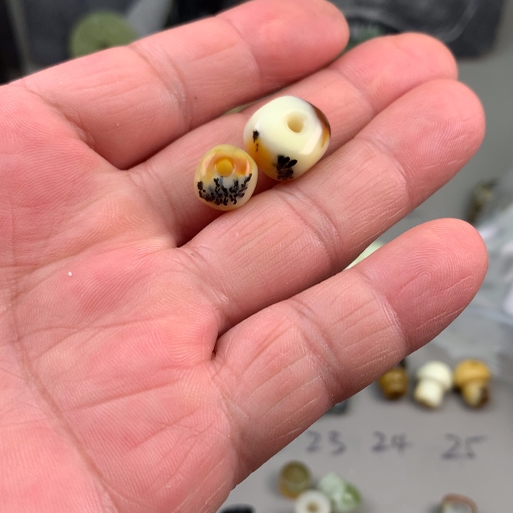 谜***蛇纹石玉未镶嵌百搭配饰