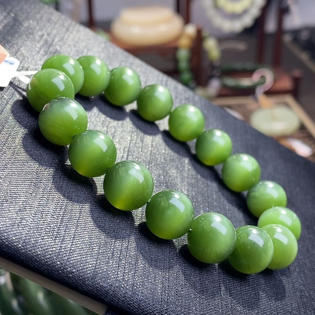 和田玉俄料碧玉猫眼毕业级手串12MM未镶嵌