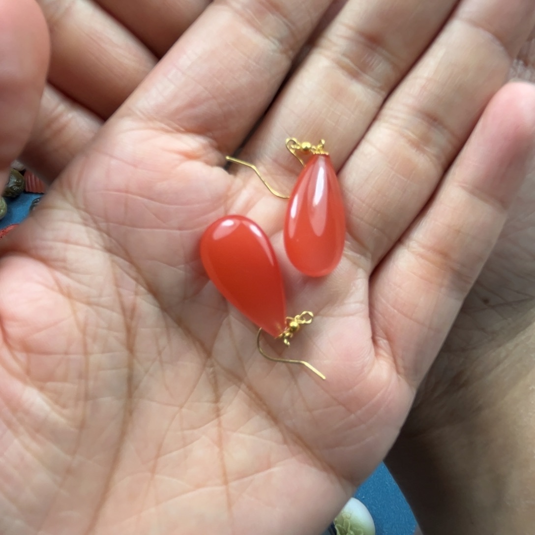 南红玛瑙18K金镶嵌颈饰