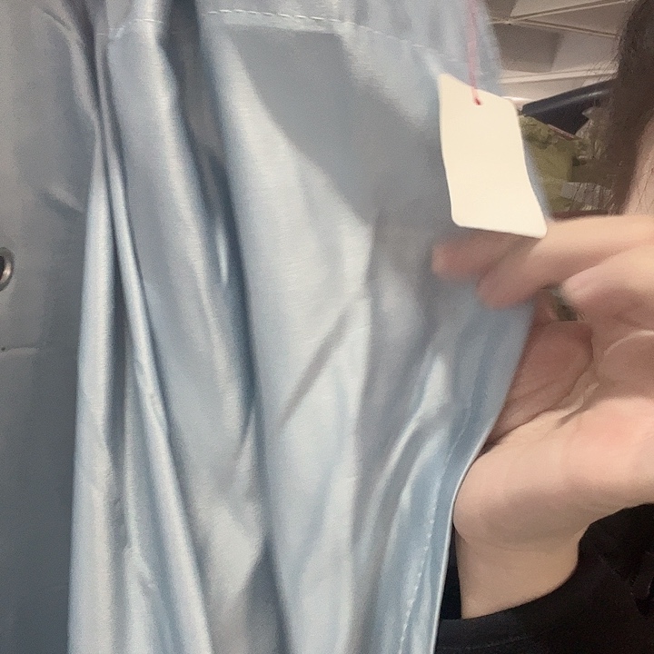 蓝色窗帘。 210。*270。   发1对