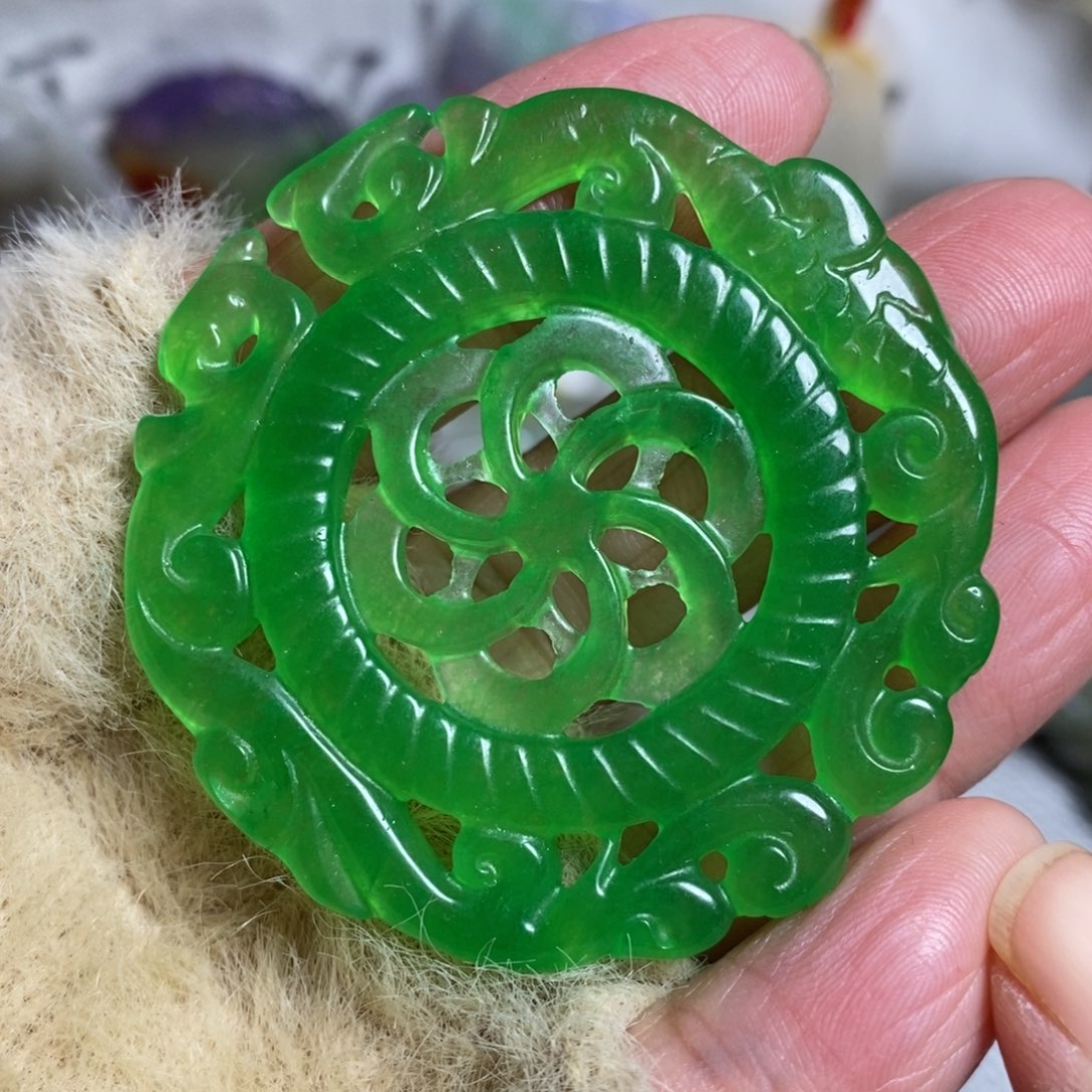 和田玉（糖玉）未镶嵌颈饰