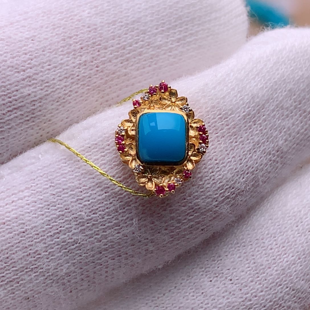 绿松石珠宝奇石18K金镶嵌