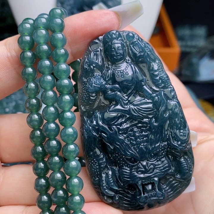 【闪购商品】翡翠颈饰未镶嵌…….