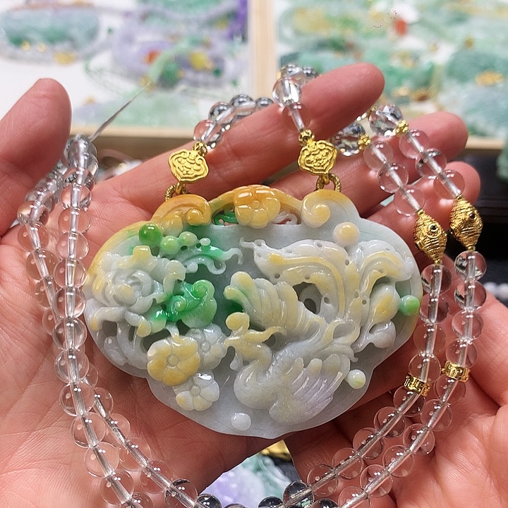 翡翠颈饰未镶嵌吊坠