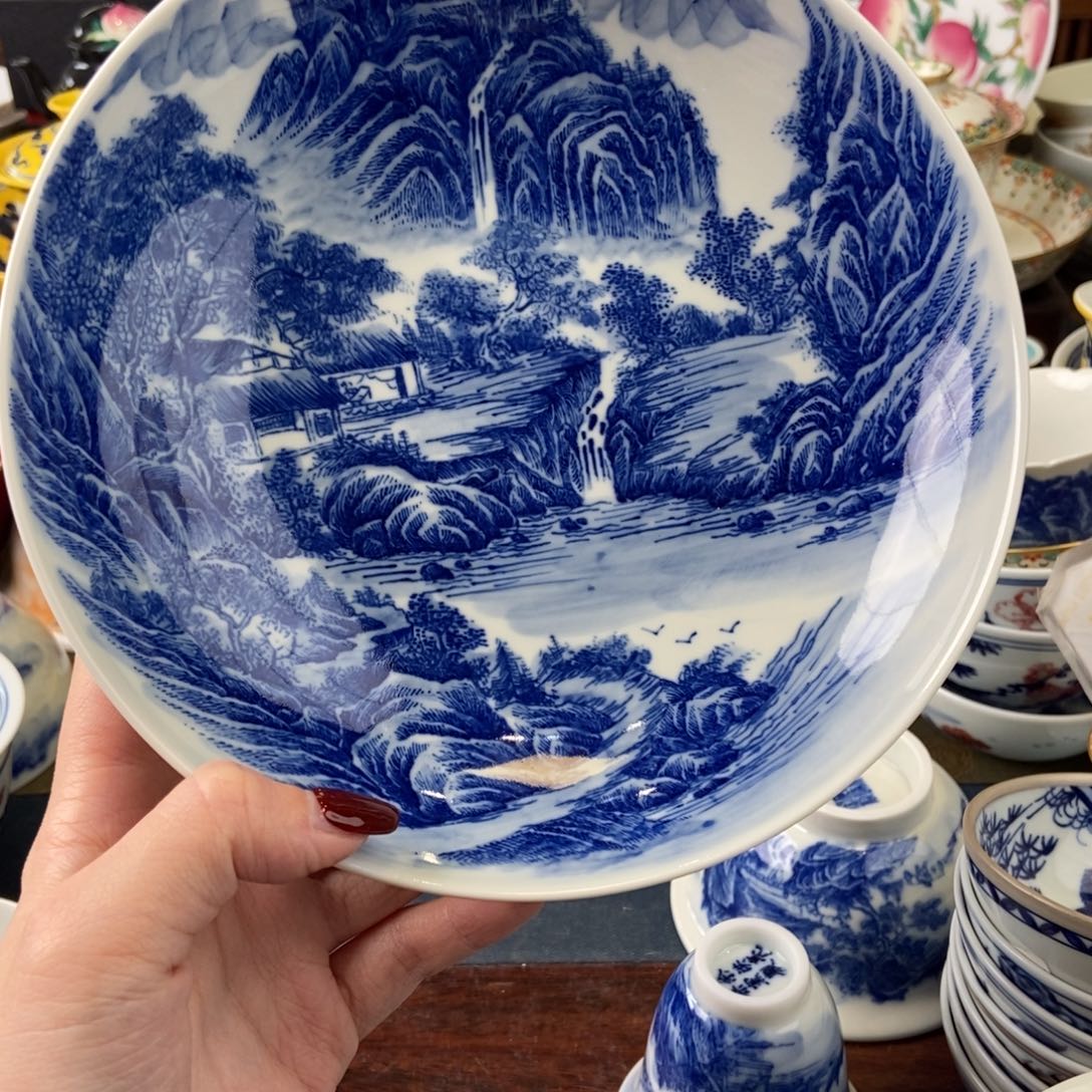 陶瓷艺术家的作品是一