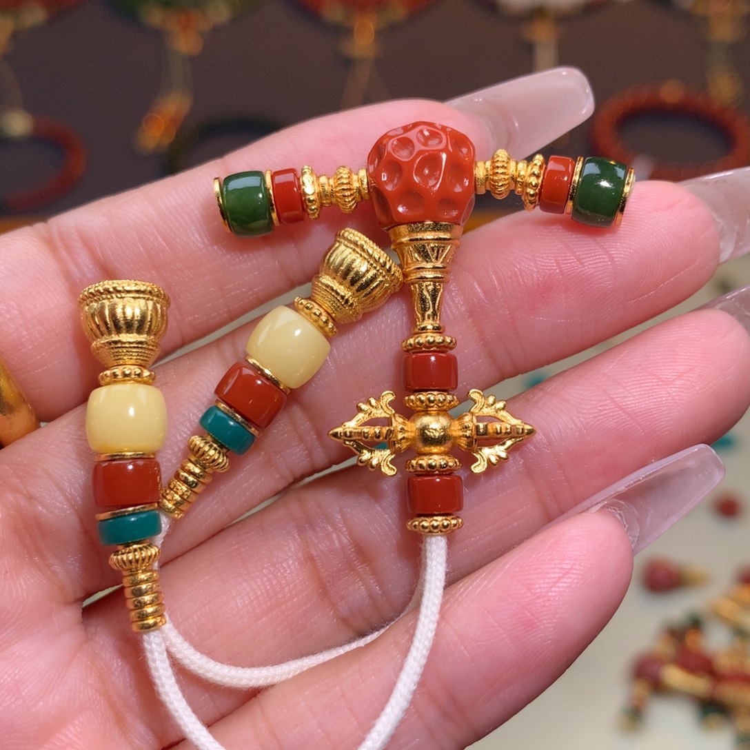 南红玛瑙未镶嵌颈饰