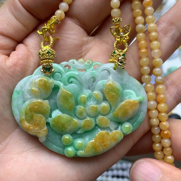 颈饰未镶嵌翡翠翡翠