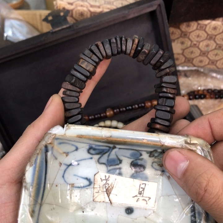 陶瓷孤品单件车里拍