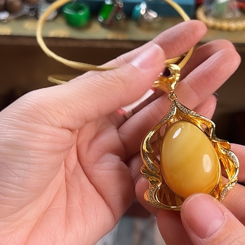 吊坠滴血莲花菩提