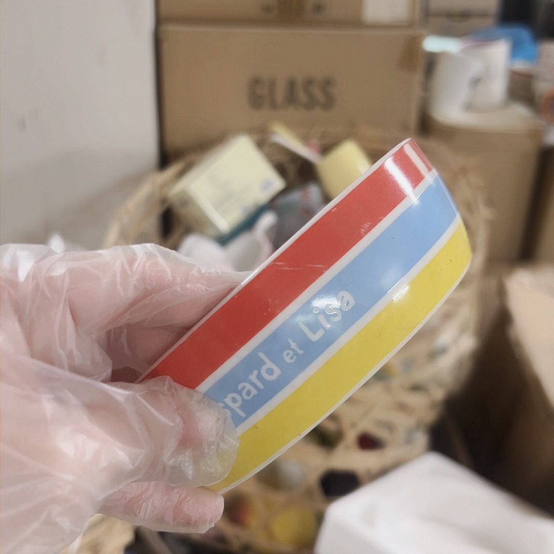 壶品相一般微瑕可爱可爱可爱可爱